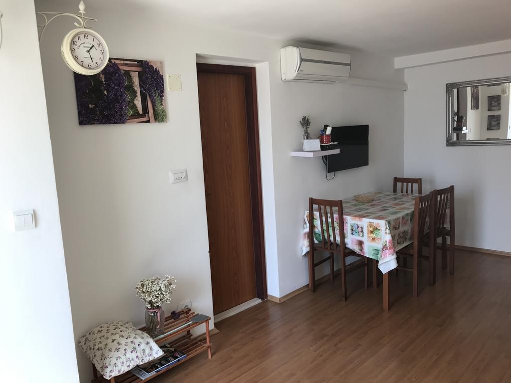 Apartment Culic Podstrana Exterior photo